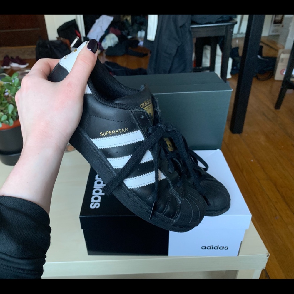 ADIDAS SUPERSTAR, black & white, like new!